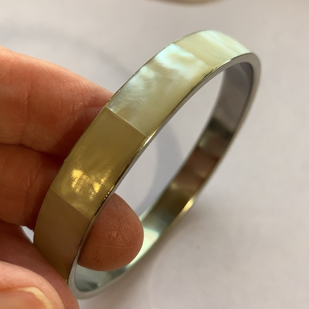 Pretty bangle bracelet - Picture 5 of 5